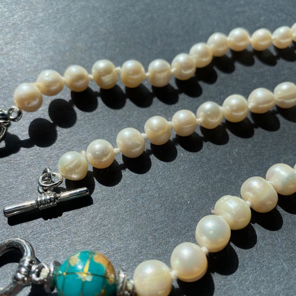 Set of 3 Baroque Pearl Bracelets with Cloisonne Globe Bead - Picture 7 of 7